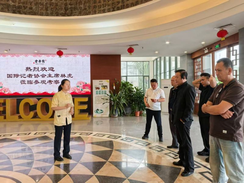 1761798457458222.jpg 微信图片_20251030121449_681_686.jpg